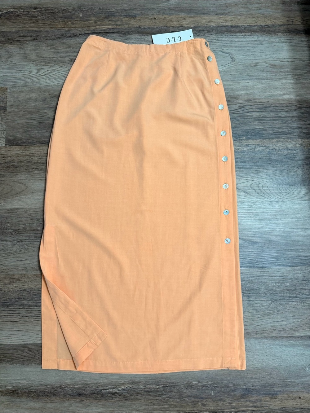 Peach Button-Trim Maxi Skirt — Sleek Side-Slit Design